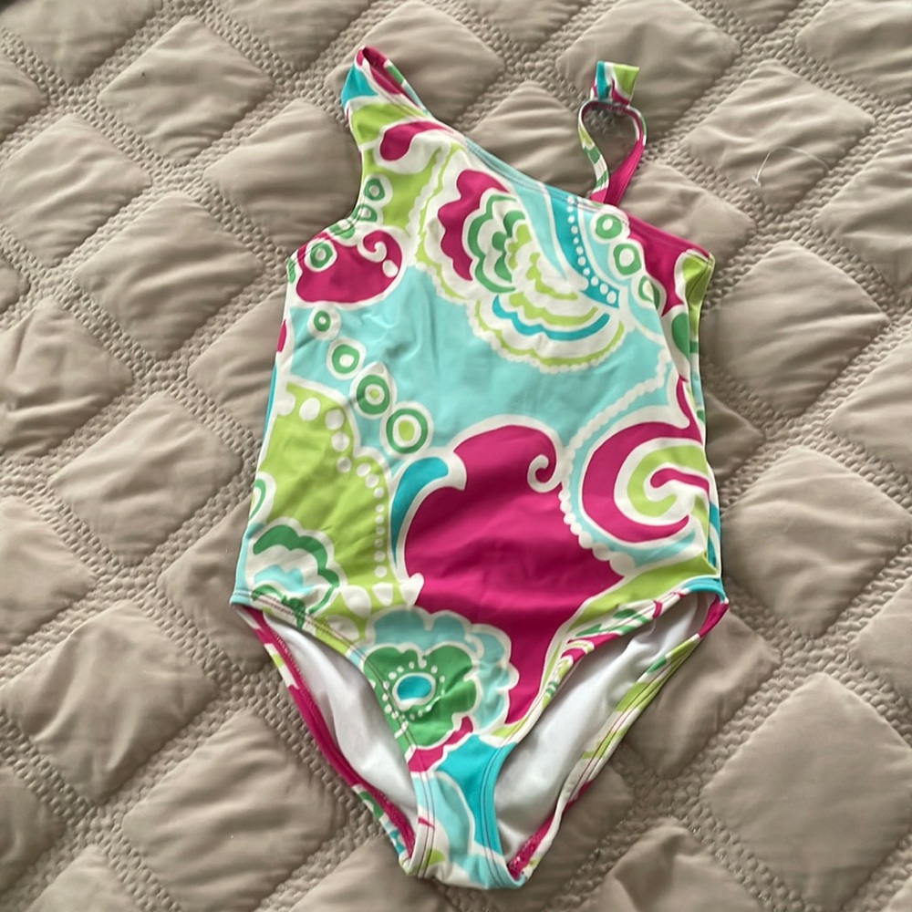 Bathing suit